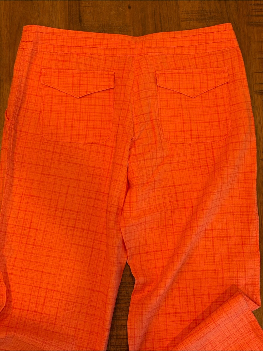 Tommy Bahama Coral Drawstring Lightweight Pants - Picture 6 of 6
